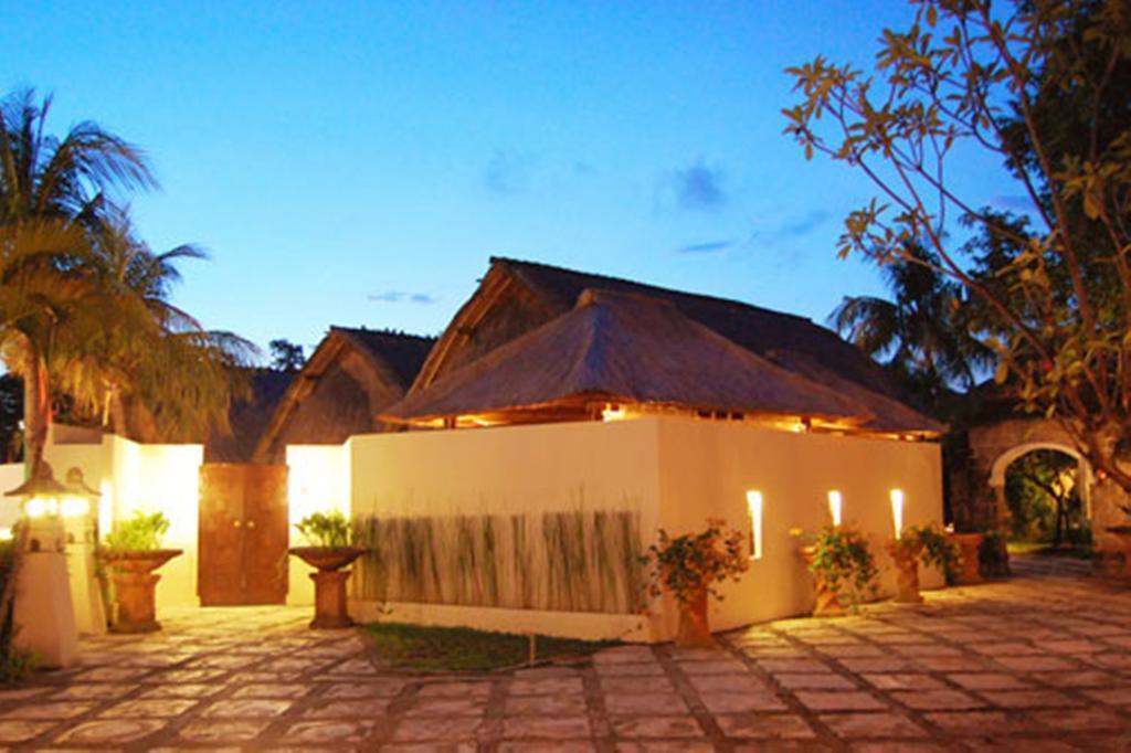 Hotel The Alit Kuta Lombok Exterior foto